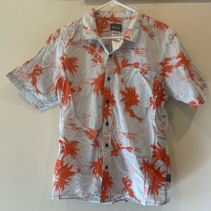 Men’s Patagonia beach shirt